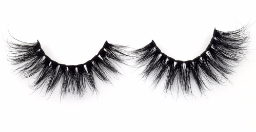 Queen Nandi Eyelashes